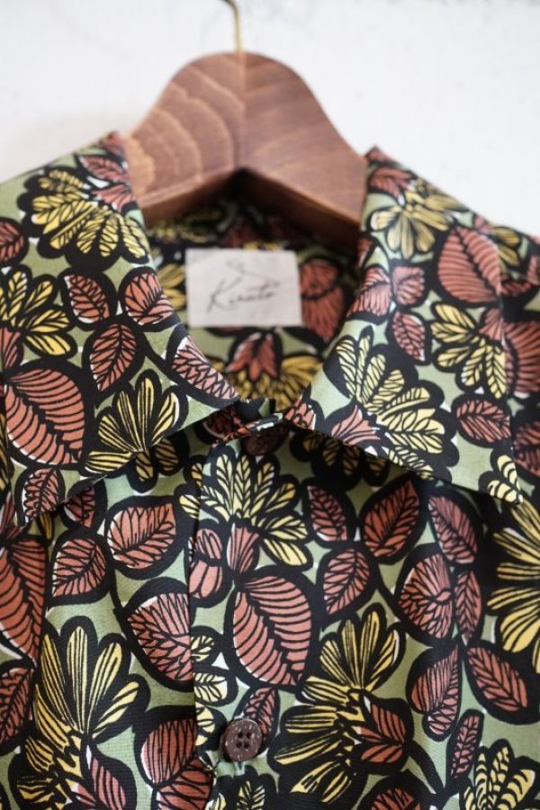 画像2: Kiruto Flower Hawaiian shirt (KARIYUSHI WEAR Flower PATTERN) green