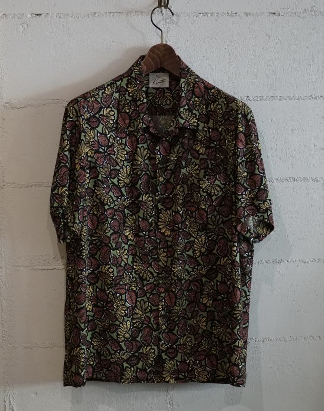 画像1: Kiruto Flower Hawaiian shirt (KARIYUSHI WEAR Flower PATTERN) green